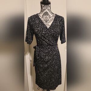 Motherhood Maternity Waist Tie‎ Surplice Dandelion Dress Sz Medium